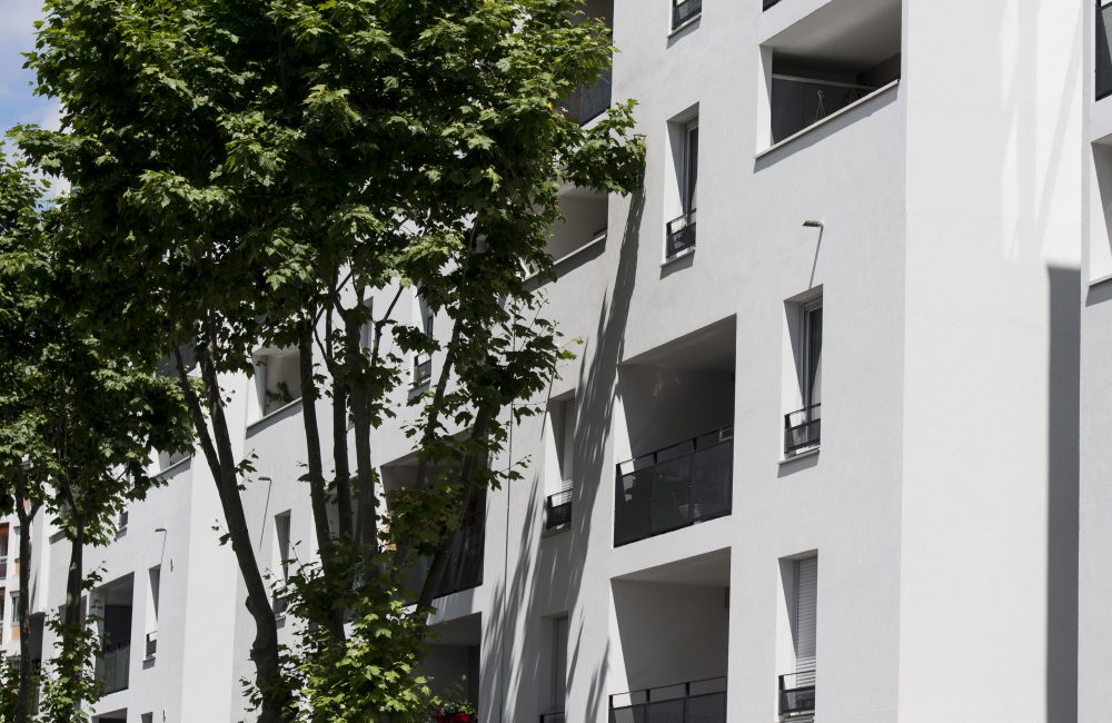 Projet immobilier neuf Le Contemporain vue façade arbres 2