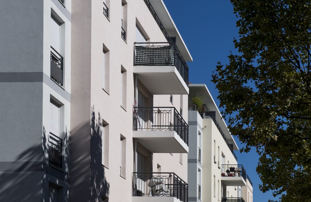 Projet immobilier neuf Vertcalade vue balcons